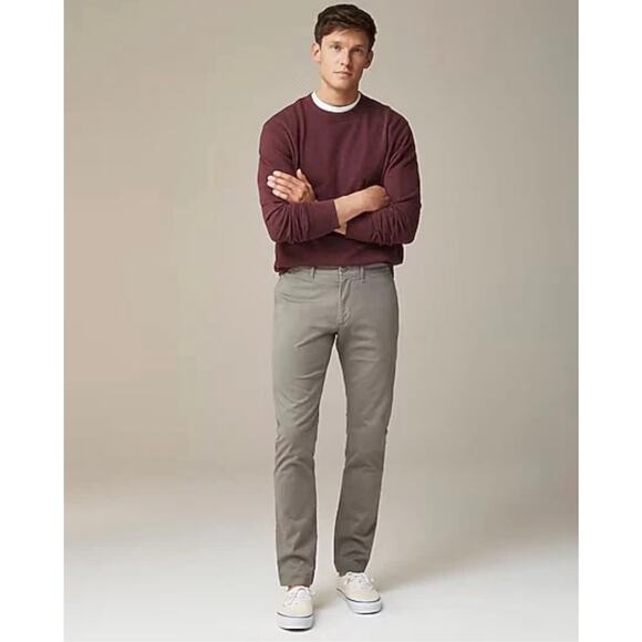 J. Crew Men's 484 Slim-Fit Tech Straight Pant CG696 Mushroom Size 31/30 NWT - Picture 1 of 3